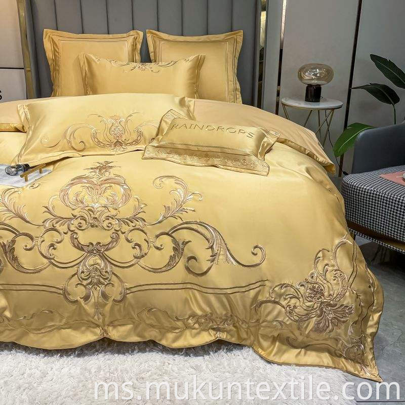  Cotton Embroidery Bedding Set